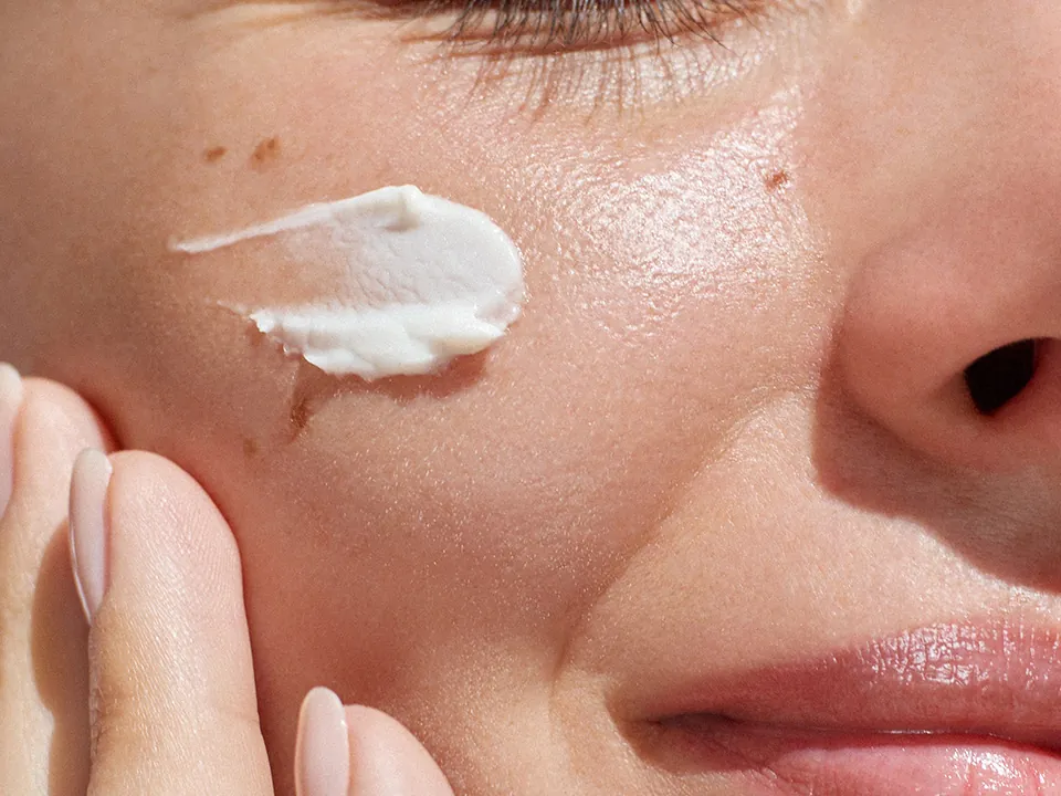 Skincare products to combat dry skin in Minneapolis winters
